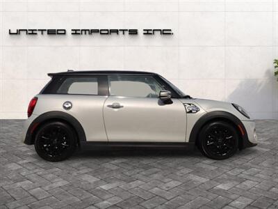 2020 MINI Cooper S Cooper S - Photo 6 - Jacksonville, FL 32211