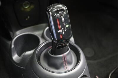 2020 MINI Cooper S - Photo 30 - Jacksonville, FL 32211