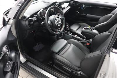2020 MINI Cooper S - Photo 9 - Jacksonville, FL 32211