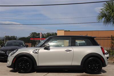 2020 MINI Cooper S - Photo 2 - Jacksonville, FL 32211