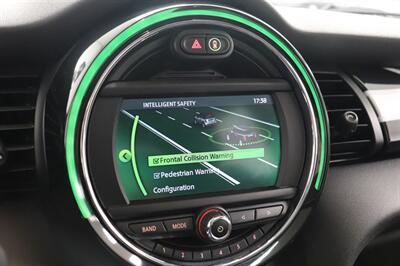 2020 MINI Cooper S - Photo 24 - Jacksonville, FL 32211