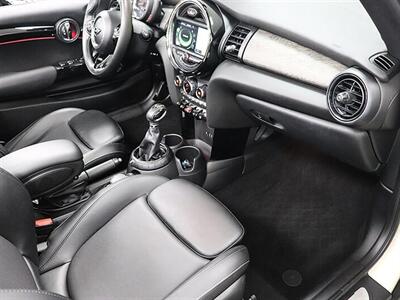 2016 MINI Convertible Cooper S - Photo 16 - Jacksonville, FL 32211