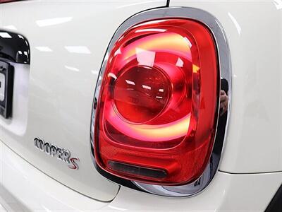 2016 MINI Convertible Cooper S - Photo 37 - Jacksonville, FL 32211