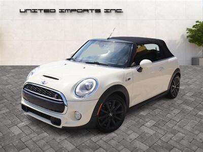 2016 MINI Convertible Cooper S - Photo 9 - Jacksonville, FL 32211