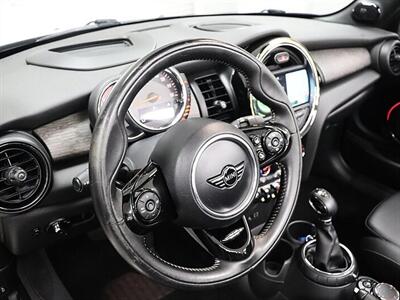 2016 MINI Convertible Cooper S - Photo 21 - Jacksonville, FL 32211