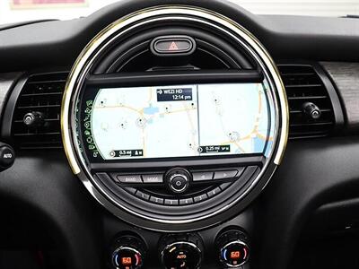 2016 MINI Convertible Cooper S - Photo 22 - Jacksonville, FL 32211