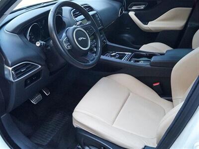 2017 Jaguar F-PACE 35t Premium   - Photo 9 - Jacksonville, FL 32211