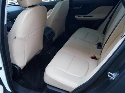 2017 Jaguar F-PACE 35t Premium   - Photo 14 - Jacksonville, FL 32211