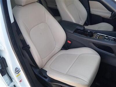 2017 Jaguar F-PACE 35t Premium   - Photo 12 - Jacksonville, FL 32211