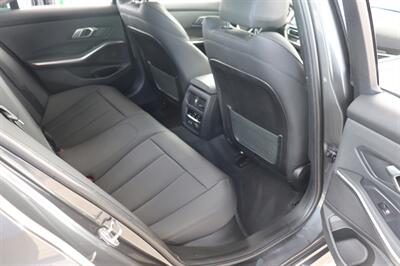 2020 BMW 3 Series 330i   - Photo 14 - Jacksonville, FL 32211