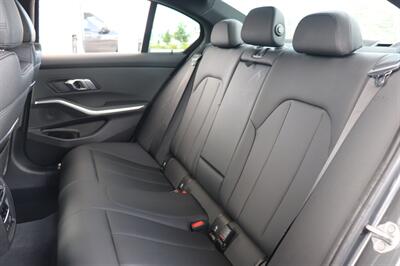 2020 BMW 3 Series 330i   - Photo 17 - Jacksonville, FL 32211