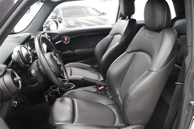 2014 MINI Hardtop Cooper S   - Photo 10 - Jacksonville, FL 32211