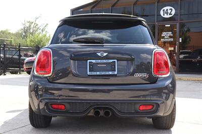 2014 MINI Hardtop Cooper S   - Photo 4 - Jacksonville, FL 32211