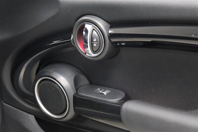 2014 MINI Hardtop Cooper S   - Photo 17 - Jacksonville, FL 32211