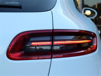 2018 Porsche Macan S   - Photo 34 - Jacksonville, FL 32211