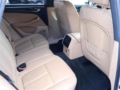 2018 Porsche Macan S   - Photo 14 - Jacksonville, FL 32211