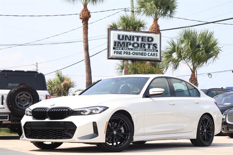2024 BMW 3 Series 330i   - Photo 1 - Jacksonville, FL 32211