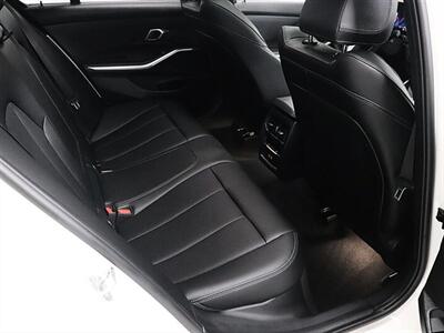2024 BMW 3 Series 330i  M Sport - Photo 14 - Jacksonville, FL 32211