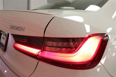2024 BMW 3 Series 330i   - Photo 43 - Jacksonville, FL 32211