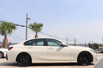2024 BMW 3 Series 330i   - Photo 8 - Jacksonville, FL 32211