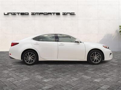 2016 Lexus ES 350 - Photo 6 - Jacksonville, FL 32211