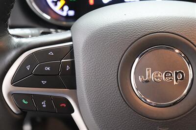 2020 Jeep Grand Cherokee Altitude - Photo 35 - Jacksonville, FL 32211