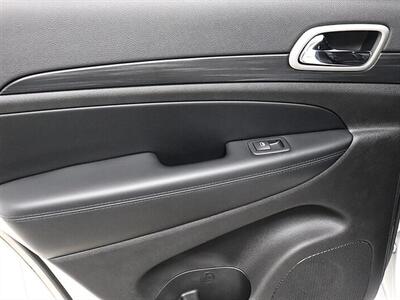 2020 Jeep Grand Cherokee Altitude - Photo 18 - Jacksonville, FL 32211