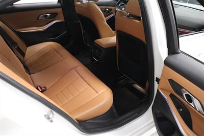 2021 BMW 3 Series 330i - Photo 16 - Jacksonville, FL 32211