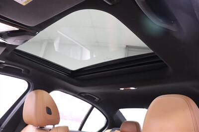 2021 BMW 3 Series 330i - Photo 49 - Jacksonville, FL 32211
