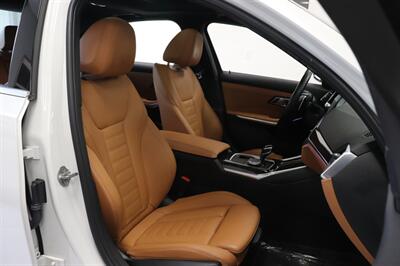 2021 BMW 3 Series 330i - Photo 15 - Jacksonville, FL 32211