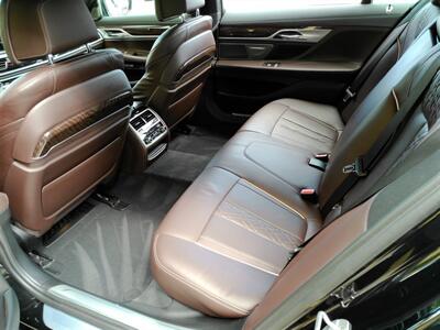 2018 BMW 750i xDrive  M Sport - Photo 14 - Jacksonville, FL 32211