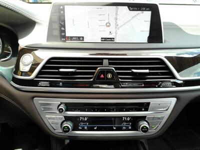 2018 BMW 750i xDrive  M Sport - Photo 18 - Jacksonville, FL 32211