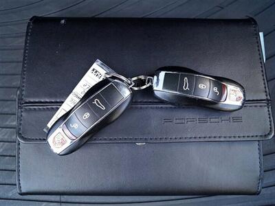 2013 Porsche Panamera 4   - Photo 28 - Jacksonville, FL 32211