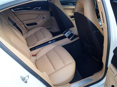 2013 Porsche Panamera 4   - Photo 14 - Jacksonville, FL 32211