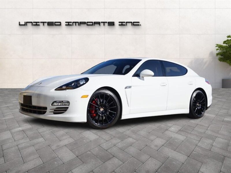 2013 Porsche Panamera 4 - Photo 1 - Jacksonville, FL 32211