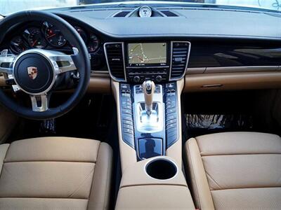 2013 Porsche Panamera 4   - Photo 16 - Jacksonville, FL 32211
