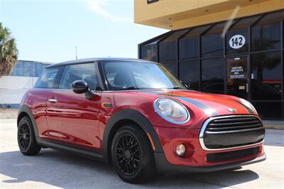 2017 MINI Cooper 3-door   - Photo 7 - Jacksonville, FL 32211