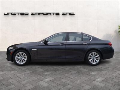 2016 BMW 5 Series 528i   - Photo 2 - Jacksonville, FL 32211