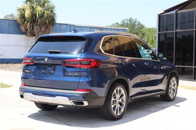 2021 BMW X5 sDrive40i - Photo 7 - Jacksonville, FL 32211