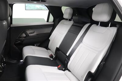 2024 Land Rover Range Rover Sport P400 Dynamic SE   - Photo 17 - Jacksonville, FL 32211