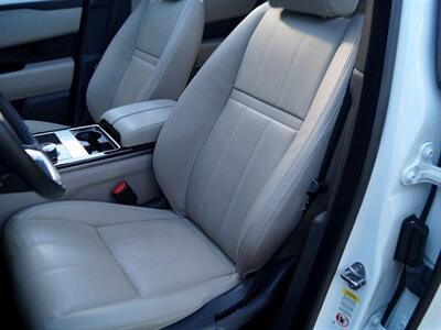 2019 Land Rover Range Rover Velar P340 R-Dynamic SE   - Photo 10 - Jacksonville, FL 32211