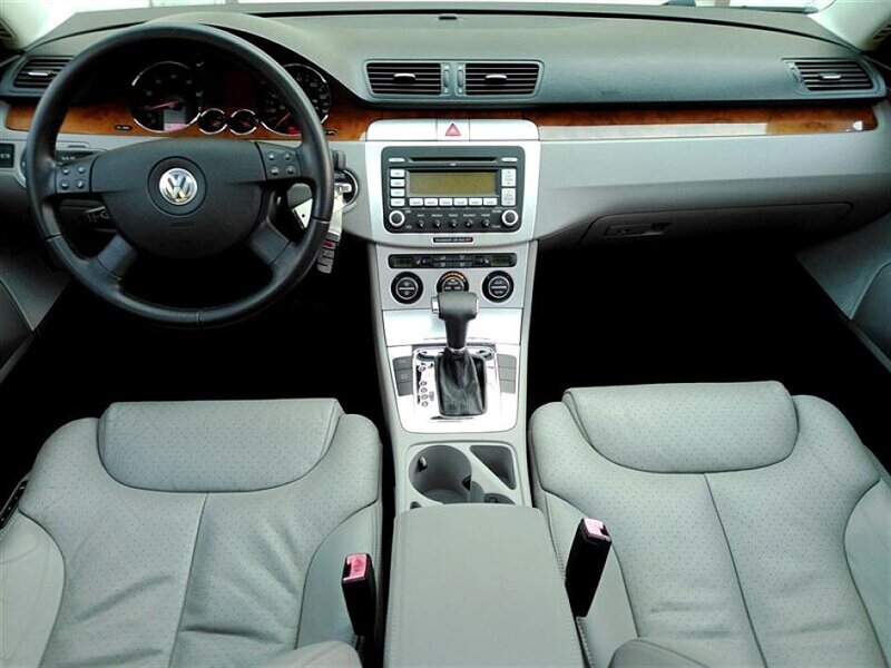 2007 Volkswagen Passat 2.0T photo 15