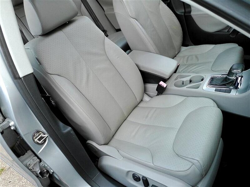 2007 Volkswagen Passat 2.0T photo 12