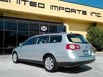 2007 Volkswagen Passat 2.0T   - Photo 3 - Jacksonville, FL 32211