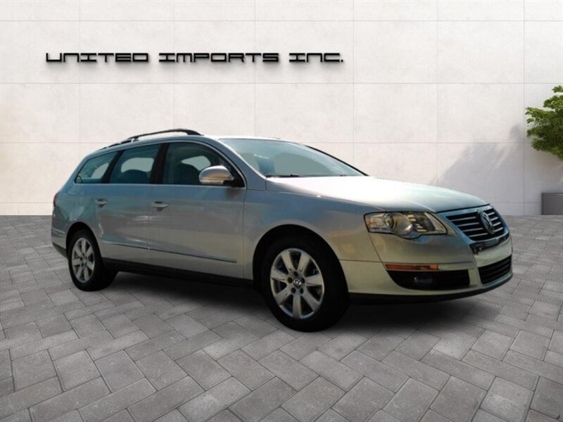 2007 Volkswagen Passat 2.0T photo 7