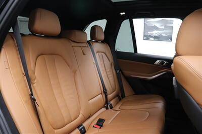 2022 BMW X5 xDrive40i   - Photo 15 - Jacksonville, FL 32211
