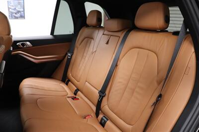 2022 BMW X5 xDrive40i   - Photo 17 - Jacksonville, FL 32211