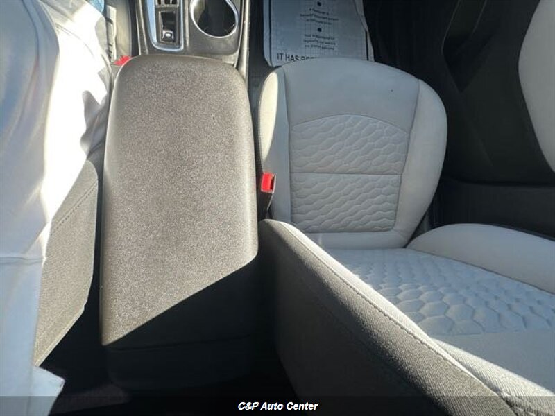 2018 Chevrolet Equinox LS - Photo 21 - Los Angeles, CA 90044