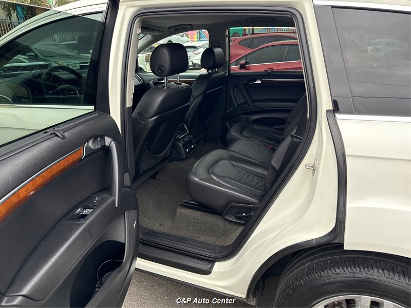 2007 Audi Q7 4.2 quattro - Photo 11 - Los Angeles, CA 90044