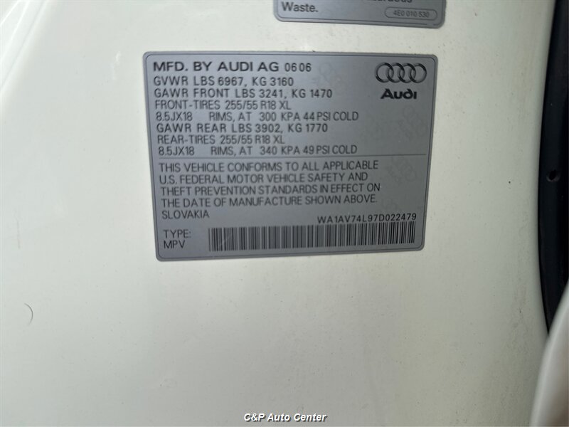 2007 Audi Q7 4.2 quattro - Photo 26 - Los Angeles, CA 90044